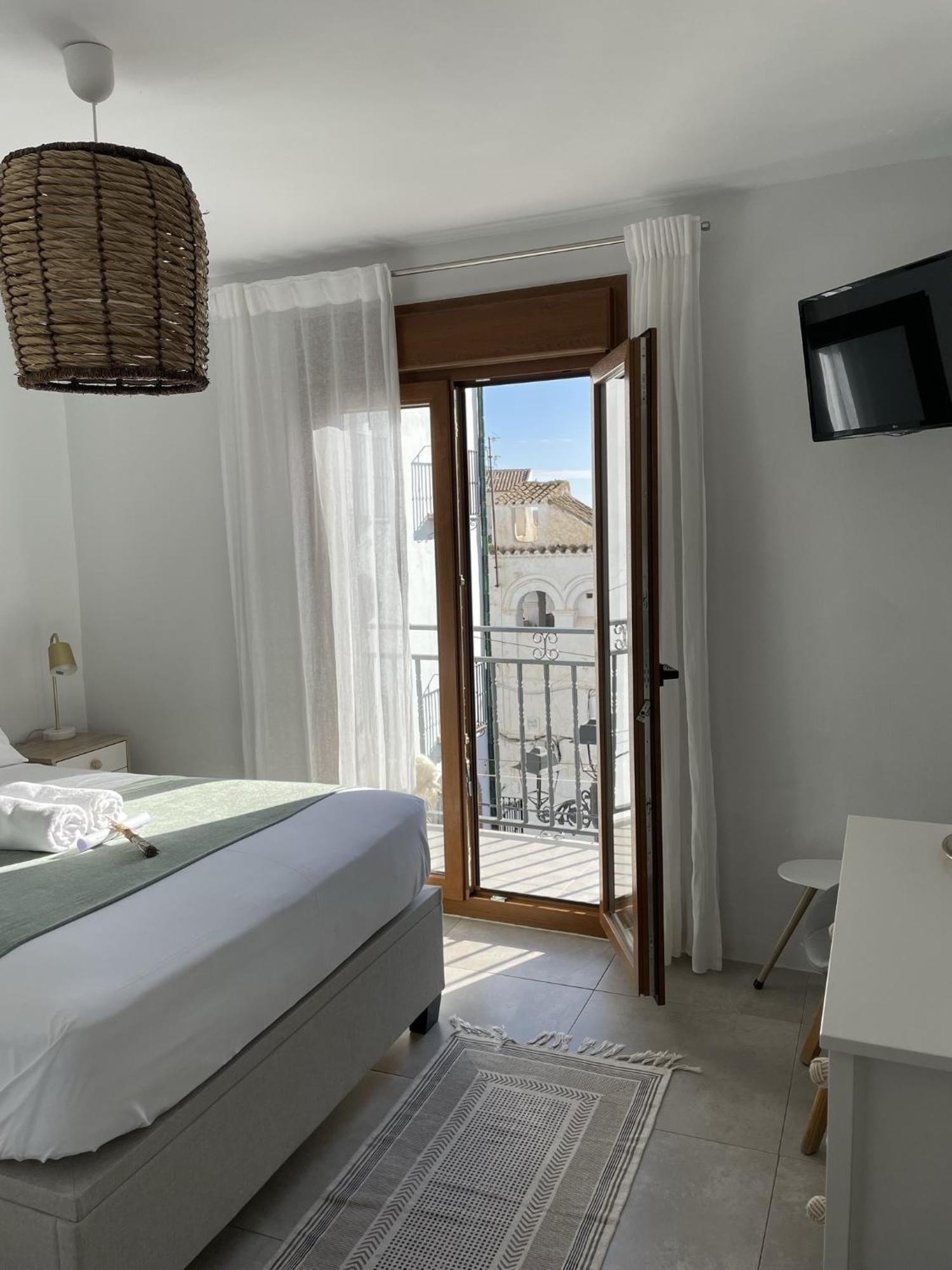 Olive & Ivy Guesthouse Canillas de Aceituno Esterno foto